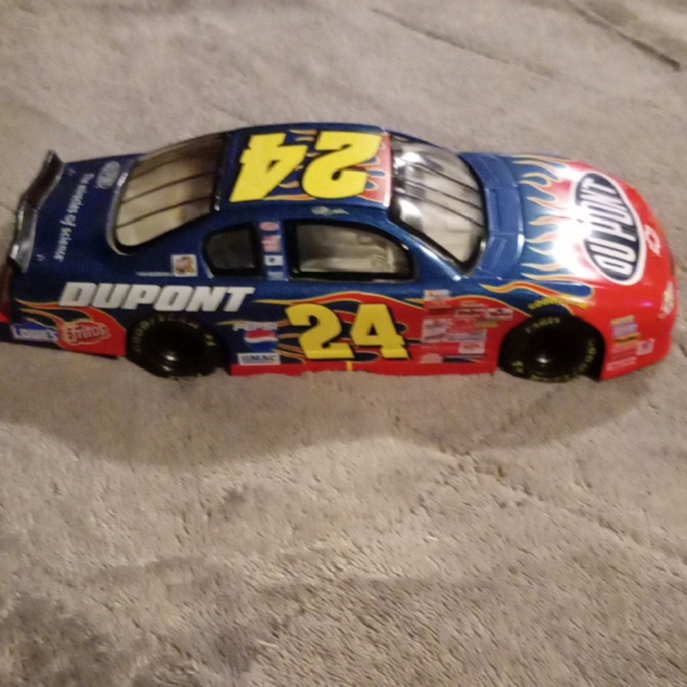 Nascar Blue and Red Die-Cast Model Jeff Gordon